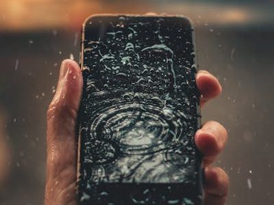 Mobile Phone Repair Near North Mymms – Fast & Affordable Fixes