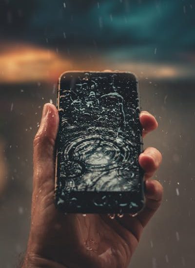 Mobile Phone Repair Near North Mymms – Fast & Affordable Fixes